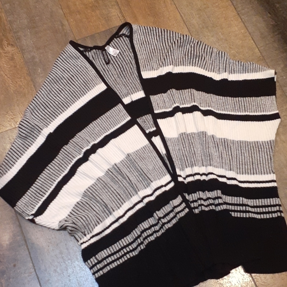 Gorgeous sweater H&M - Picture 2 of 9
